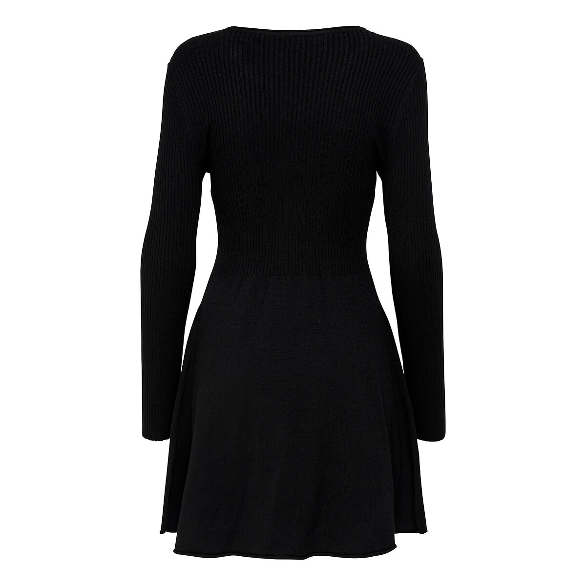 Платье короткое расклешенное с длинными рукавами M черный платье короткое расклешенное с короткими рукавами 2 m черный