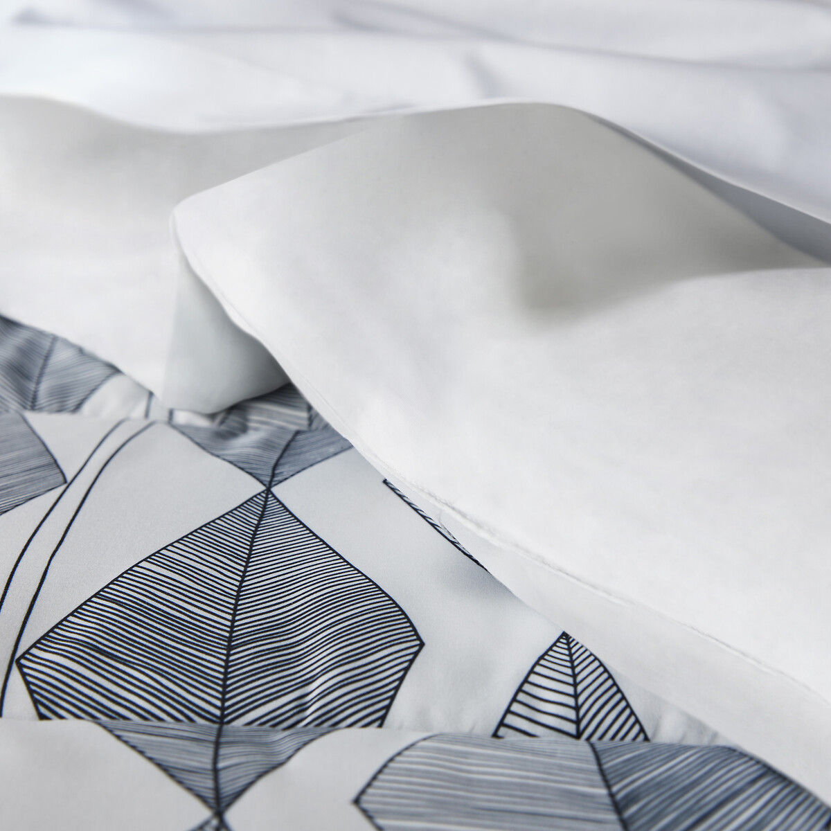 Одеяло С принтом из микрофибры Assane 220 x 240 см серый LaRedoute, размер 220 x 240 см - фото 3
