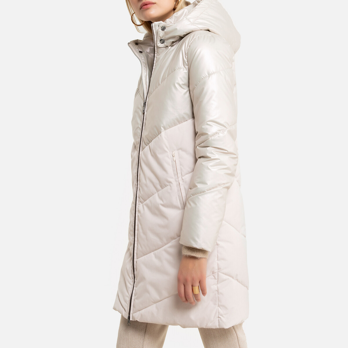 Куртка LaRedoute Стеганая средней длины с капюшоном зимняя модель 40 (FR) - 46 (RUS) бежевый, размер 40 (FR) - 46 (RUS) Стеганая средней длины с капюшоном зимняя модель 40 (FR) - 46 (RUS) бежевый - фото 1