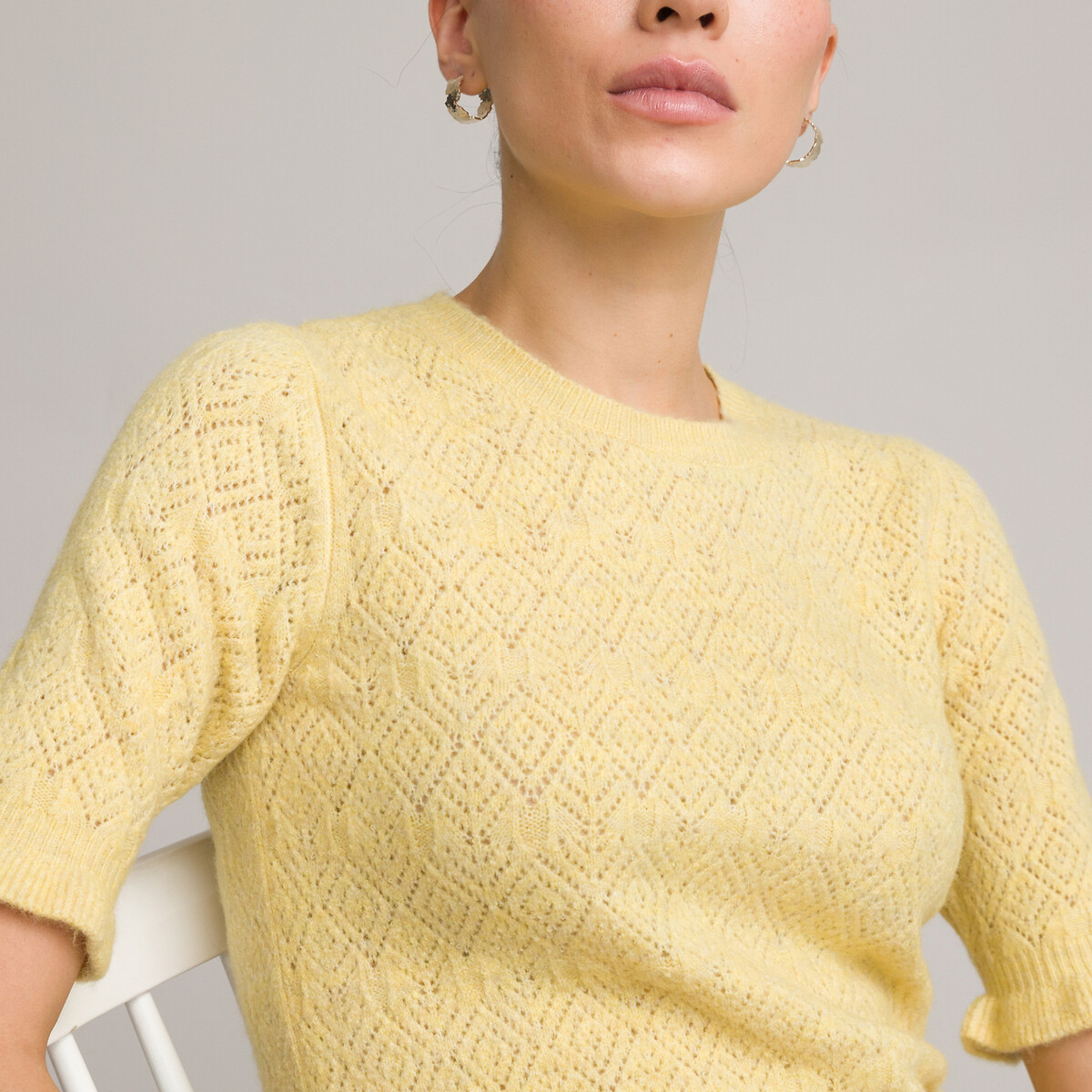 Пуловер С короткими рукавами из тонкого пышного и ажурного трикотажа M желтый