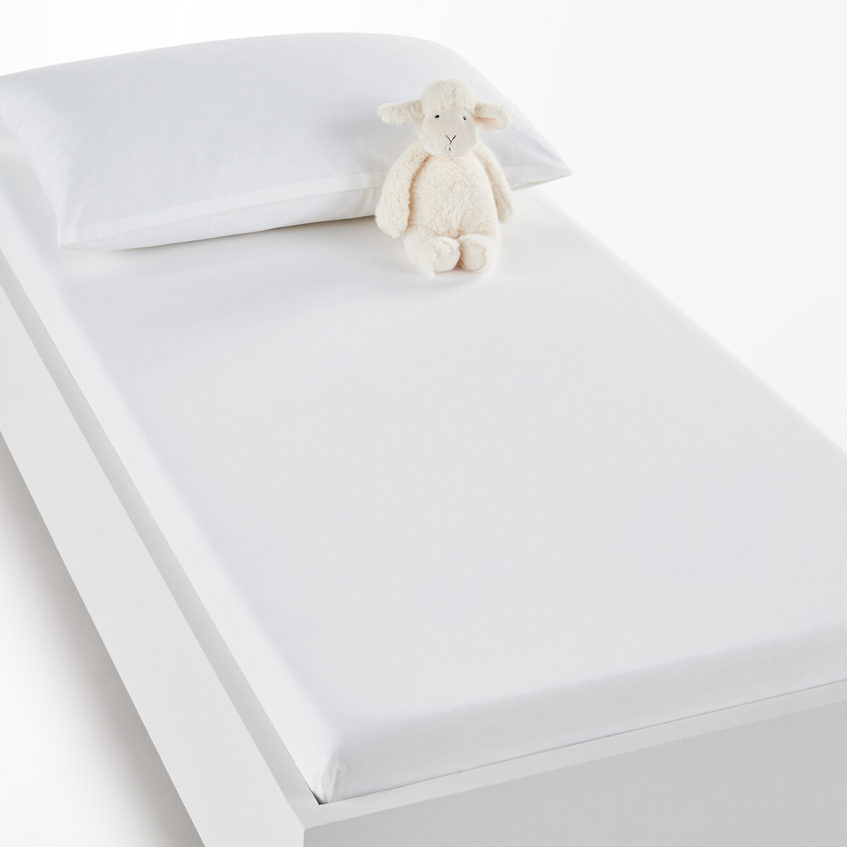 Натяжная простыня из хлопка для детской кроватки Scenario 90 x 140 см белый