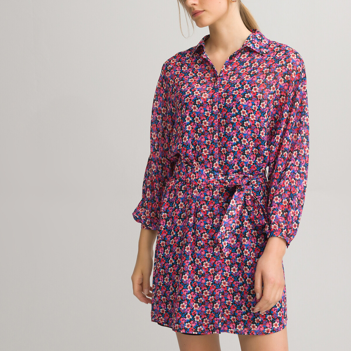 Платье-рубашка с принтом короткое длинные рукава 40 другие короткое платье с оборками длинные рукава 40 фиолетовый