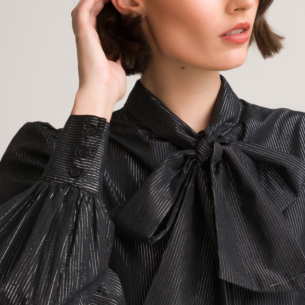 

Блузка LA REDOUTE COLLECTIONS, Черный, Блузка С галстуком-бантом и длинными рукавами 40 (FR) - 46 (RUS) черный