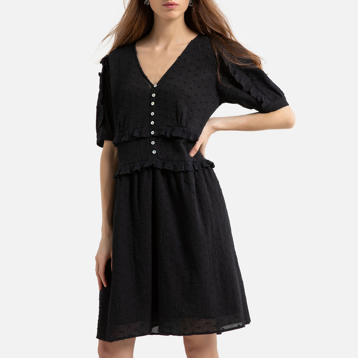 Платье La Redoute Короткое с короткими рукавами 40 (FR) - 46 (RUS) черный, размер 40 (FR) - 46 (RUS) Короткое с короткими рукавами 40 (FR) - 46 (RUS) черный - фото 1