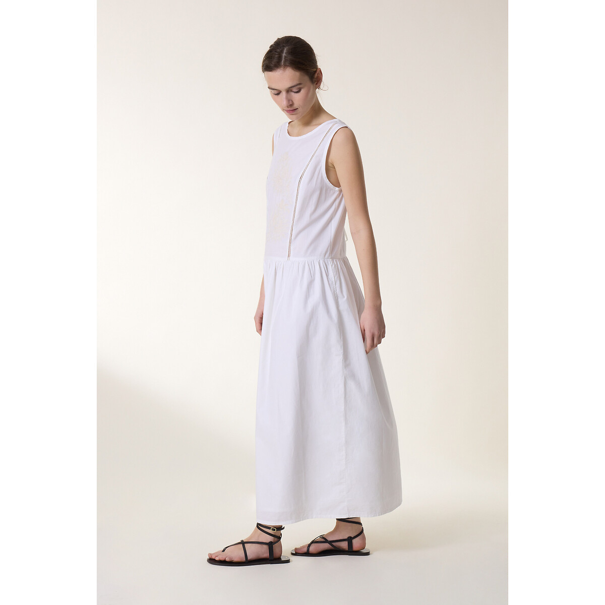 Платье-миди без рукавов с вышивкой RIVER  M белый LaRedoute, размер M - фото 1