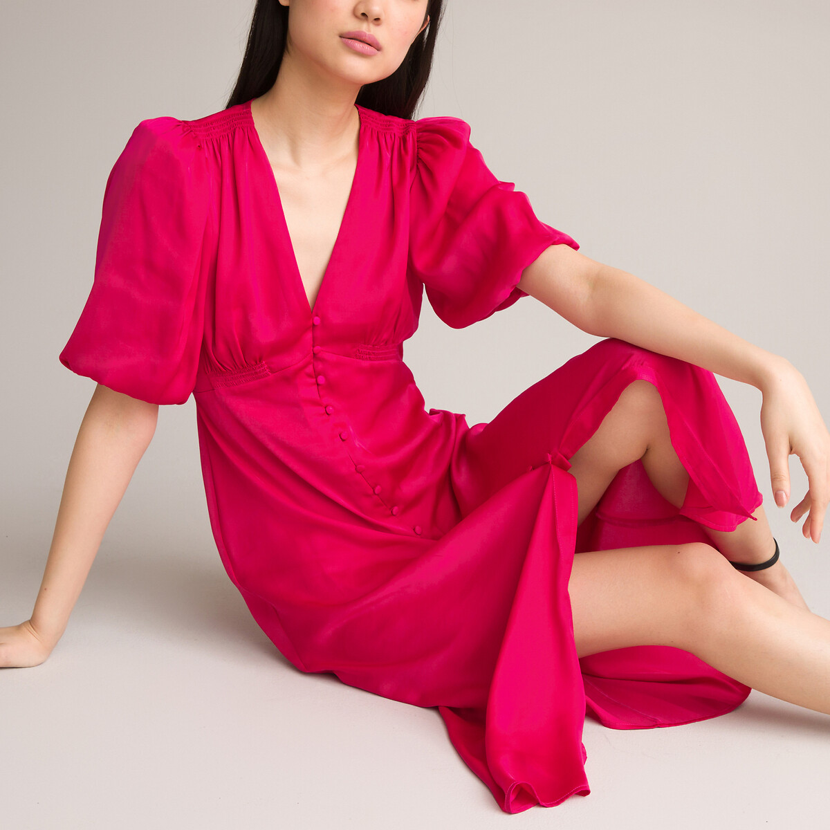 Платье длинное расклешенное короткие рукава с напуском 46 розовый платье длинное круглый вырез короткие рукава с напуском 52 зеленый