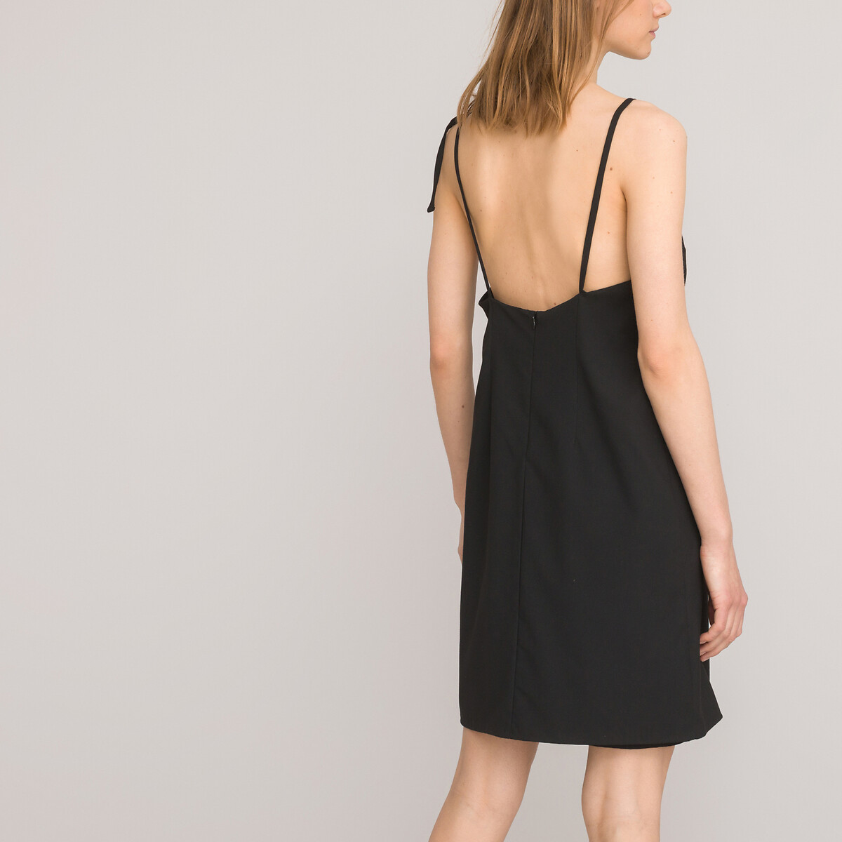 Платье LA REDOUTE COLLECTIONS Короткое на тонких бретелях 46 черный, размер 46 - фото 4