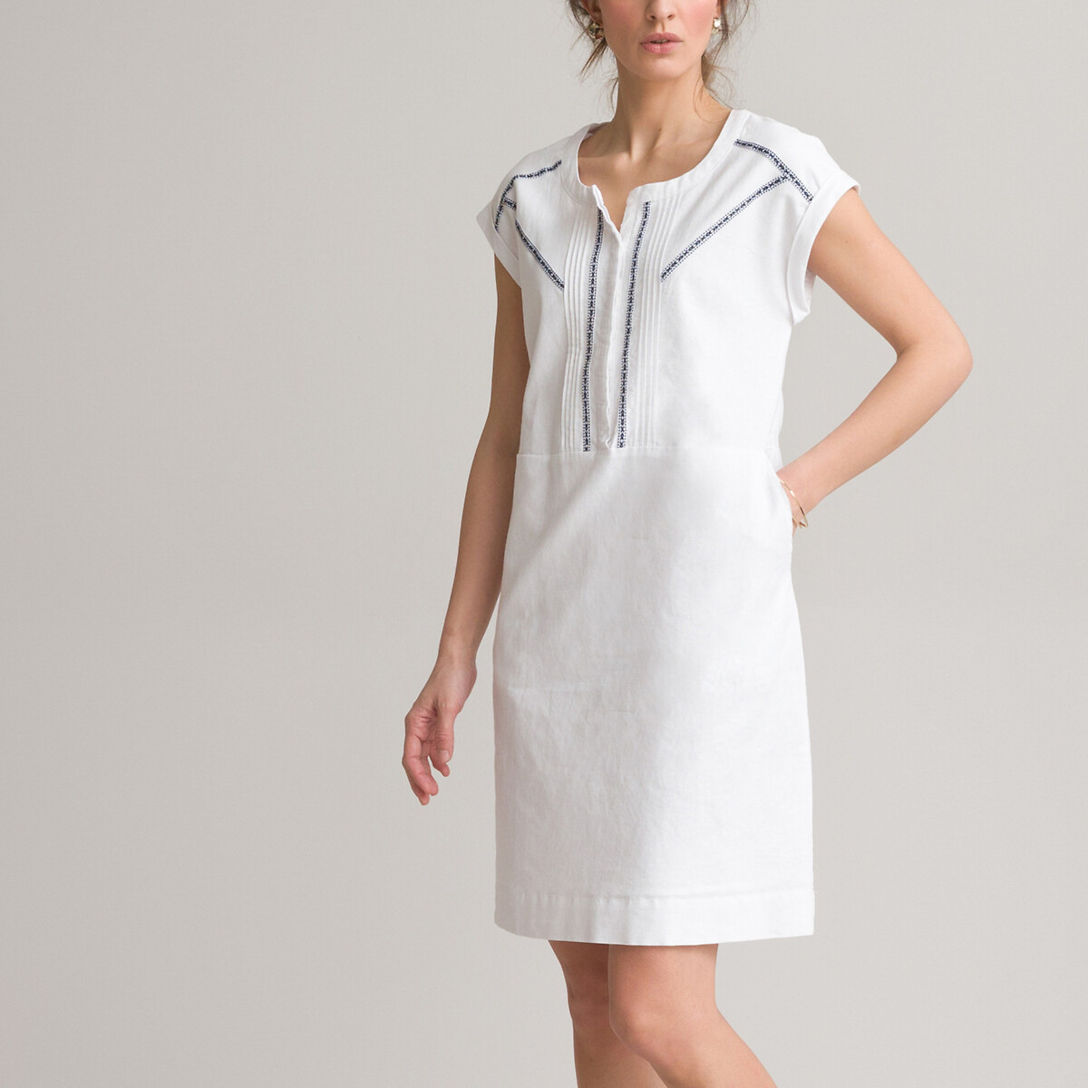 Платье ANNE WEYBURN Прямое из смешанного льна короткие рукава 52 белый, размер 52 - фото 3