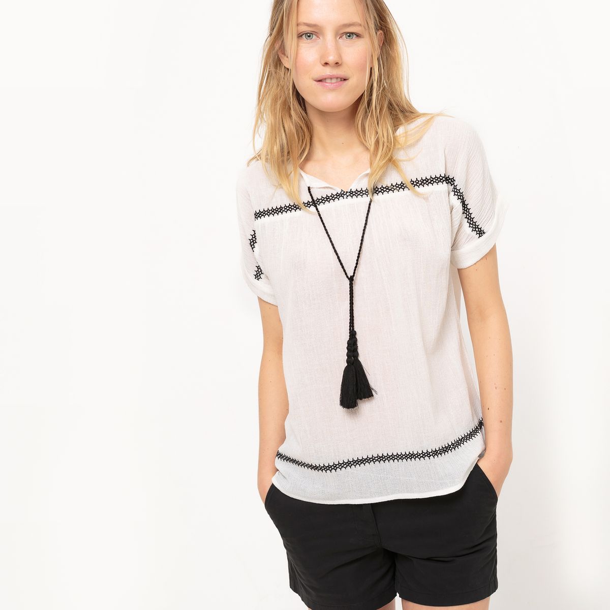 Blouse en coton froissé, manches courtes