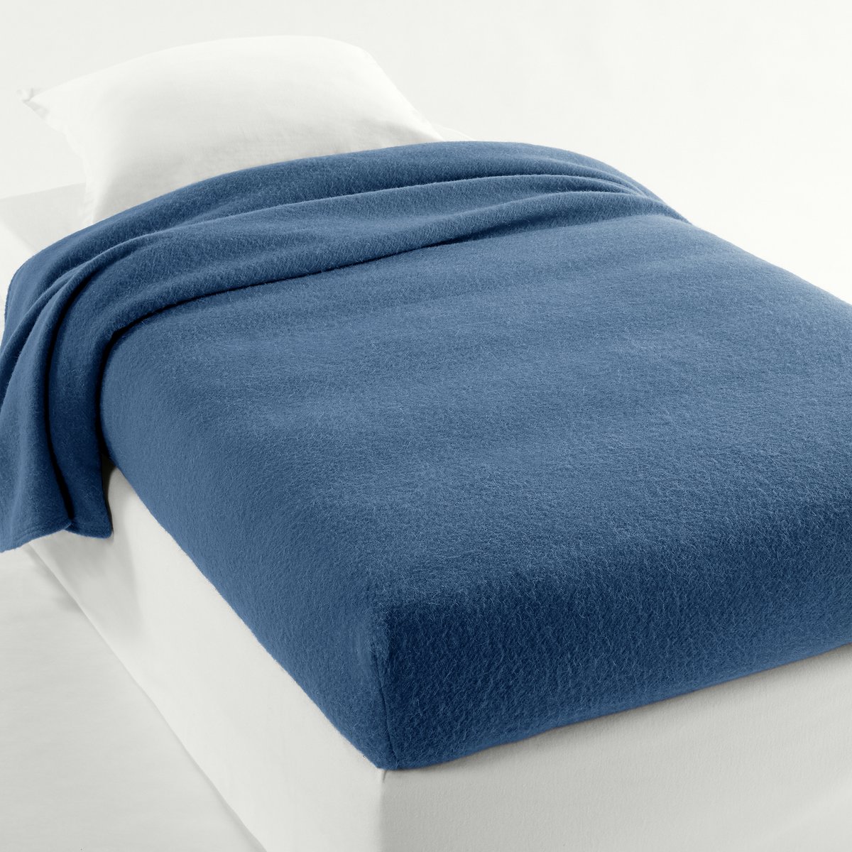 

Покрывало LaRedoute, Розовый, 350 гм 100 шерсть Woolmark 160 x 200 см розовый