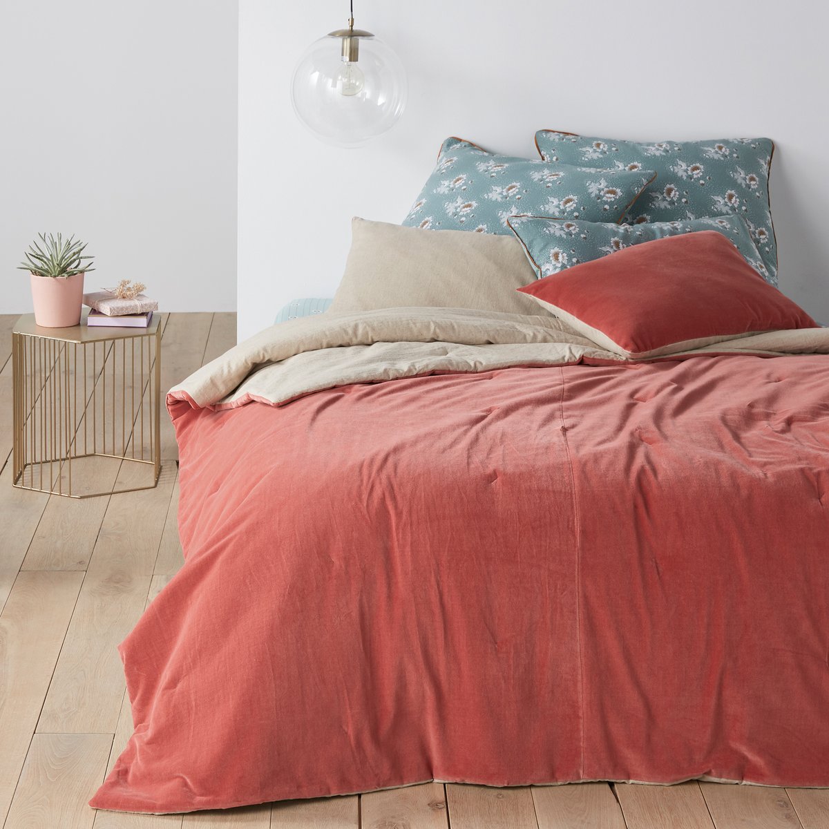 

Покрывало La Redoute, Розовый, Из велюра VELVET 230 x 250 см розовый