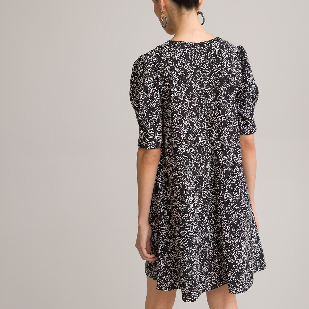 Платье LA REDOUTE COLLECTIONS Короткое с V-образным вырезом короткие рукава цветочный принт 46 разноцветный, размер 46 - фото 4