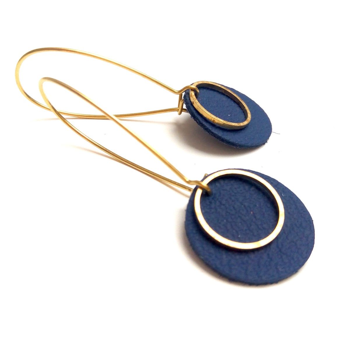Boucles cuir pop