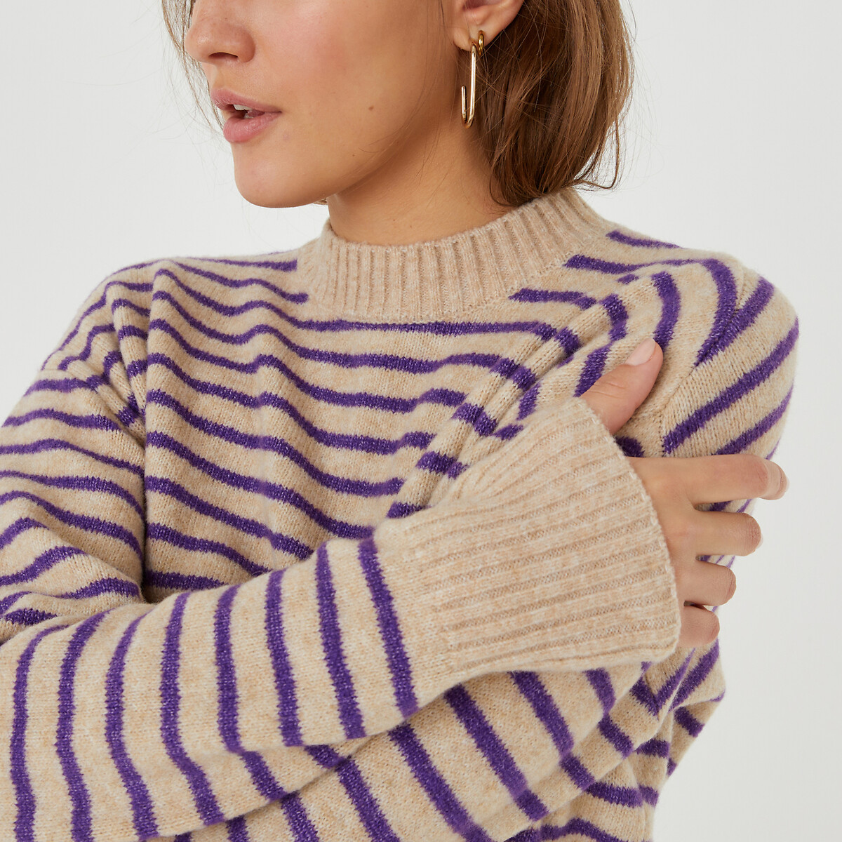 Пуловер в полоску с круглым вырезом S фиолетовый пуловер с рукавами 34 в полоску s черный