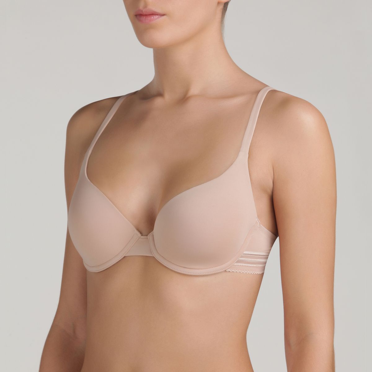 Soutien-gorge corbeille ampliforme Invisi Fit
