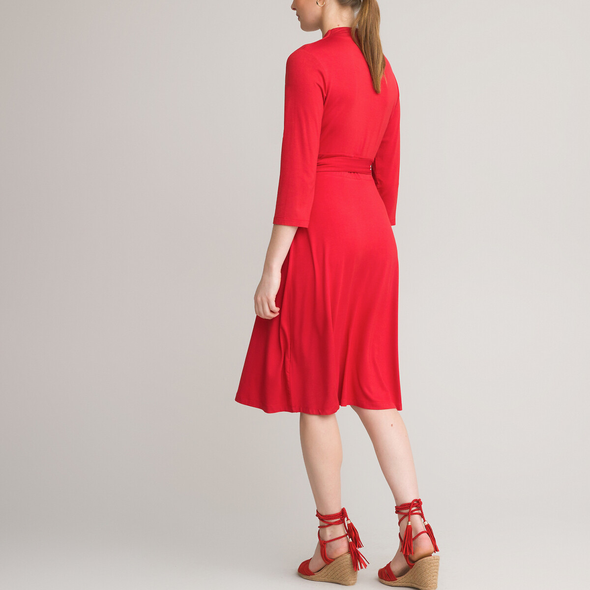 Платье ANNE WEYBURN Расклешенное из струящегося трикотажа с рукавами 34 52 красный, размер 52 - фото 4