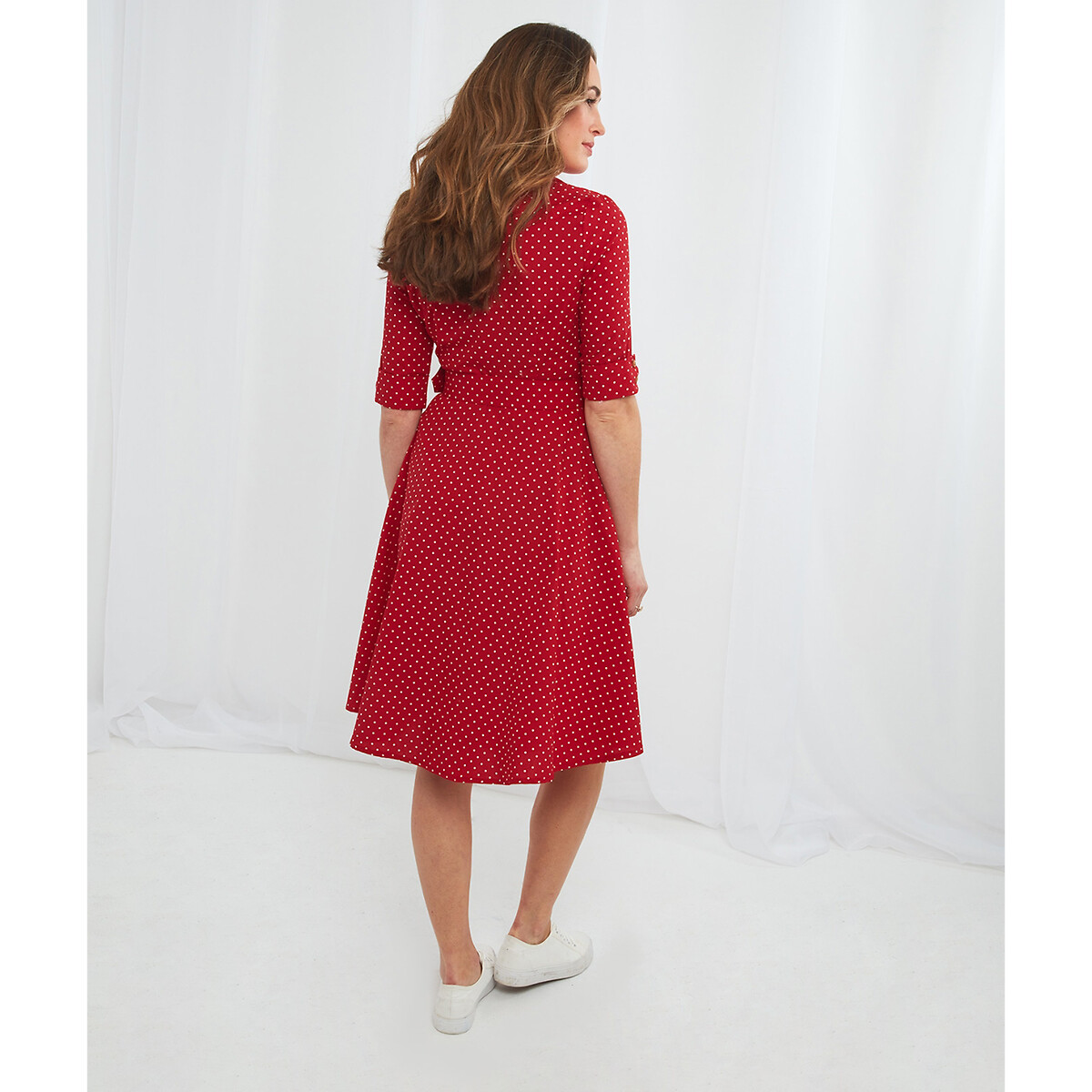 Платье-рубашка JOE BROWNS Короткое в горошек с ремешком 42 красный, размер 42 - фото 3