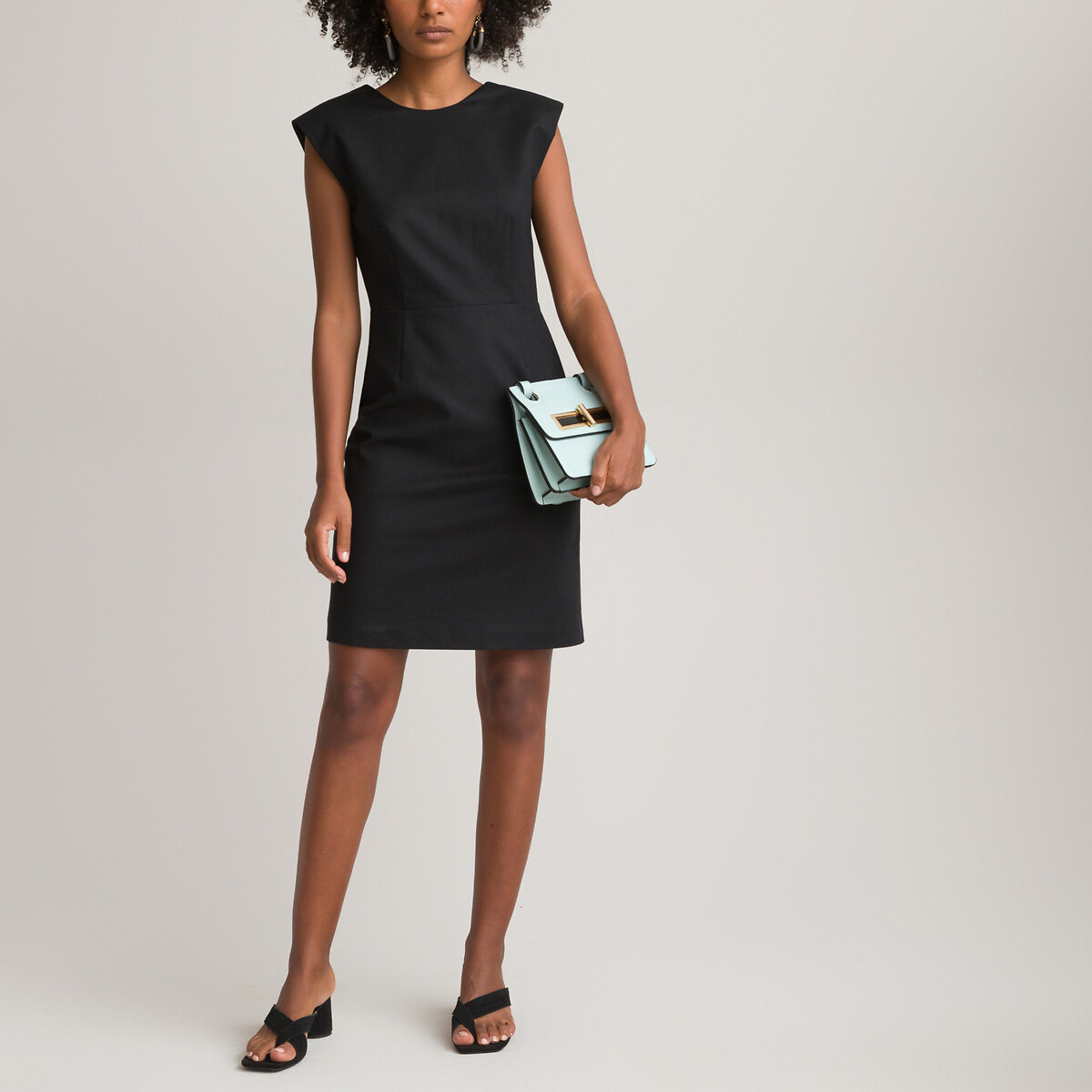 Платье LA REDOUTE COLLECTIONS Короткое без рукавов с V-образным вырезом сзади 42 черный, размер 42 - фото 2