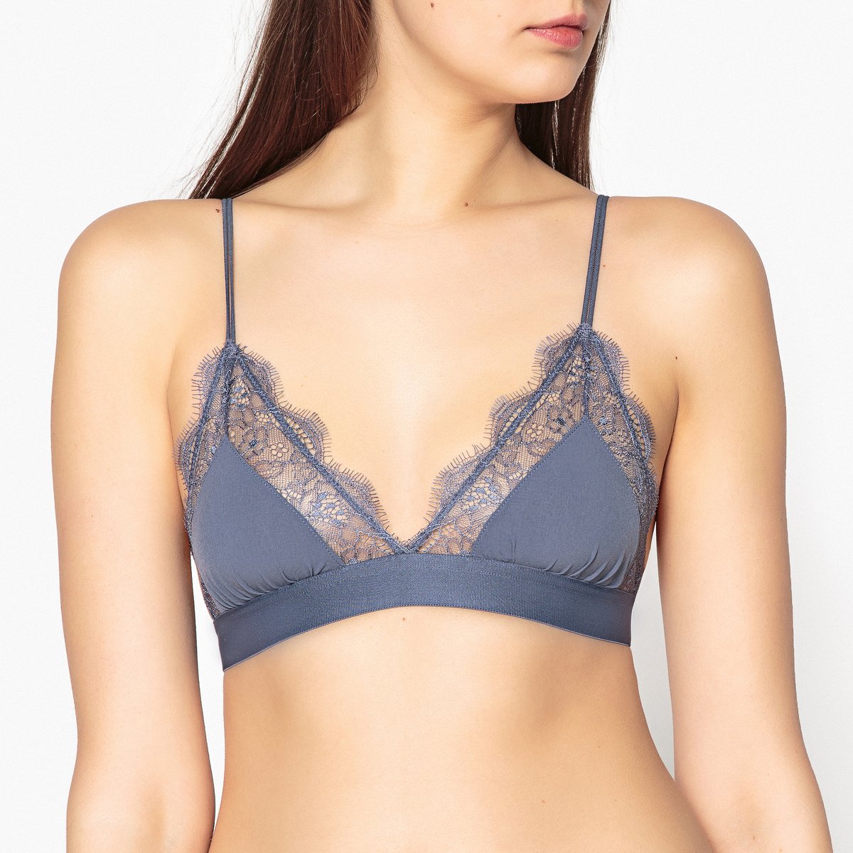 

Бюстгальтер с треугольными чашечками LOVE LACE