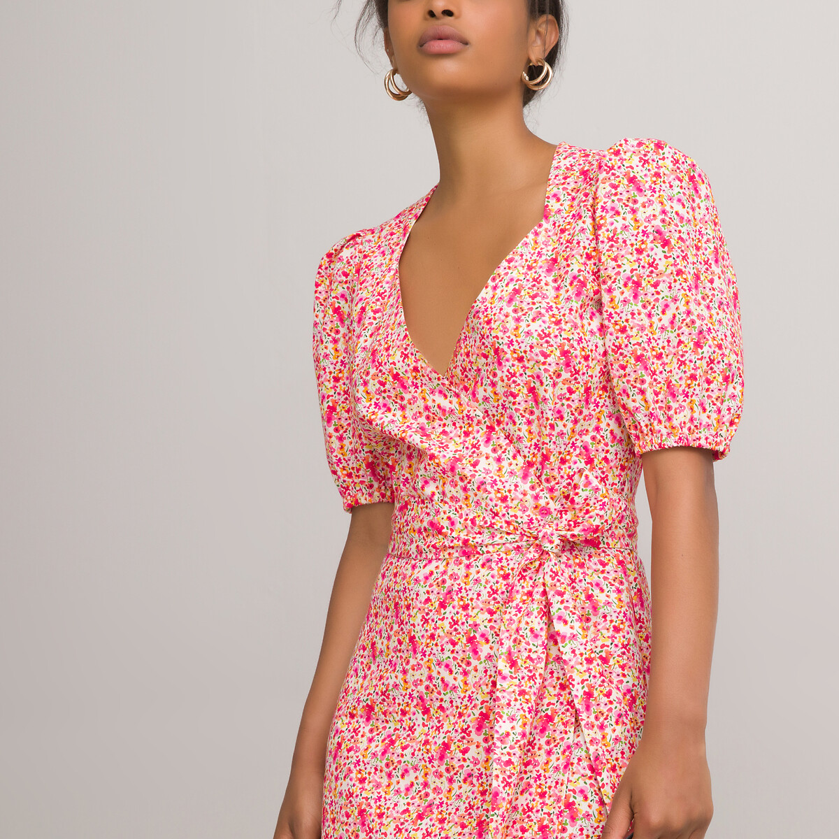 Платье LaRedoute С запахом и короткими рукавами с цветочным принтом 44 разноцветный, размер 44 - фото 4