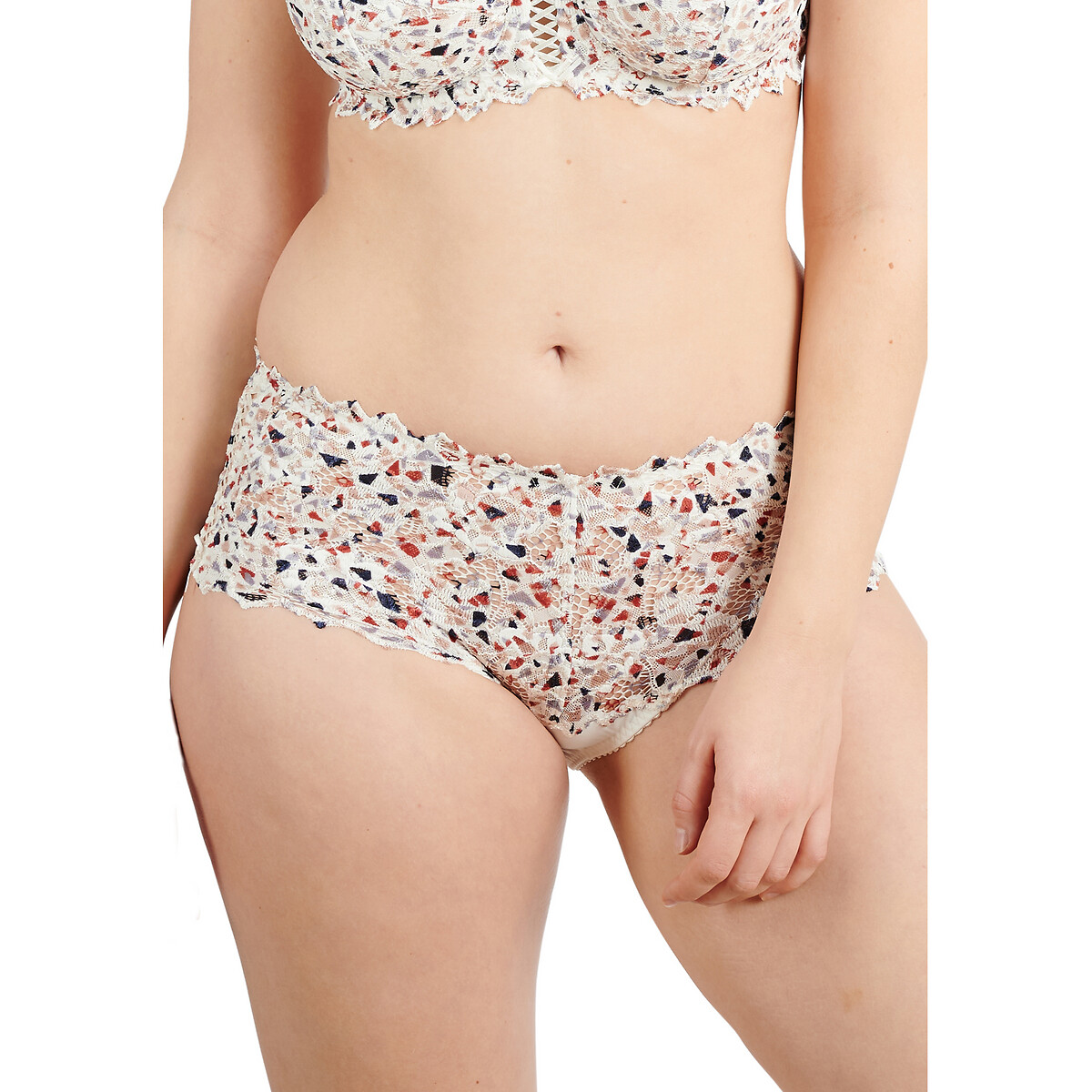 Cuecas em renda, Arum Mosaic