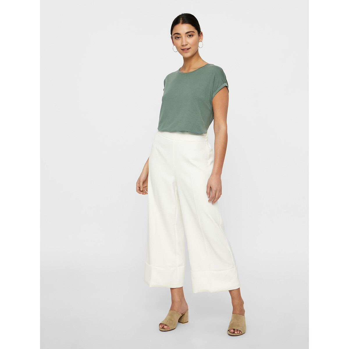 

Футболка VERO MODA, Зеленый, С короткими рукавами M зеленый
