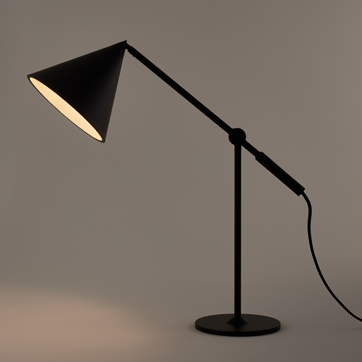 Лампа для письменного стола