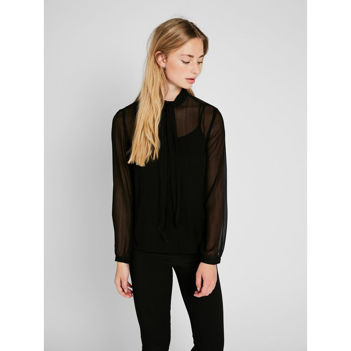 Blouse Féminine col montant