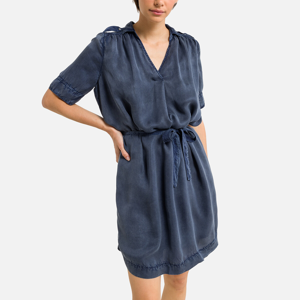 Платье Короткое с ремешком короткие рукава 48 синий