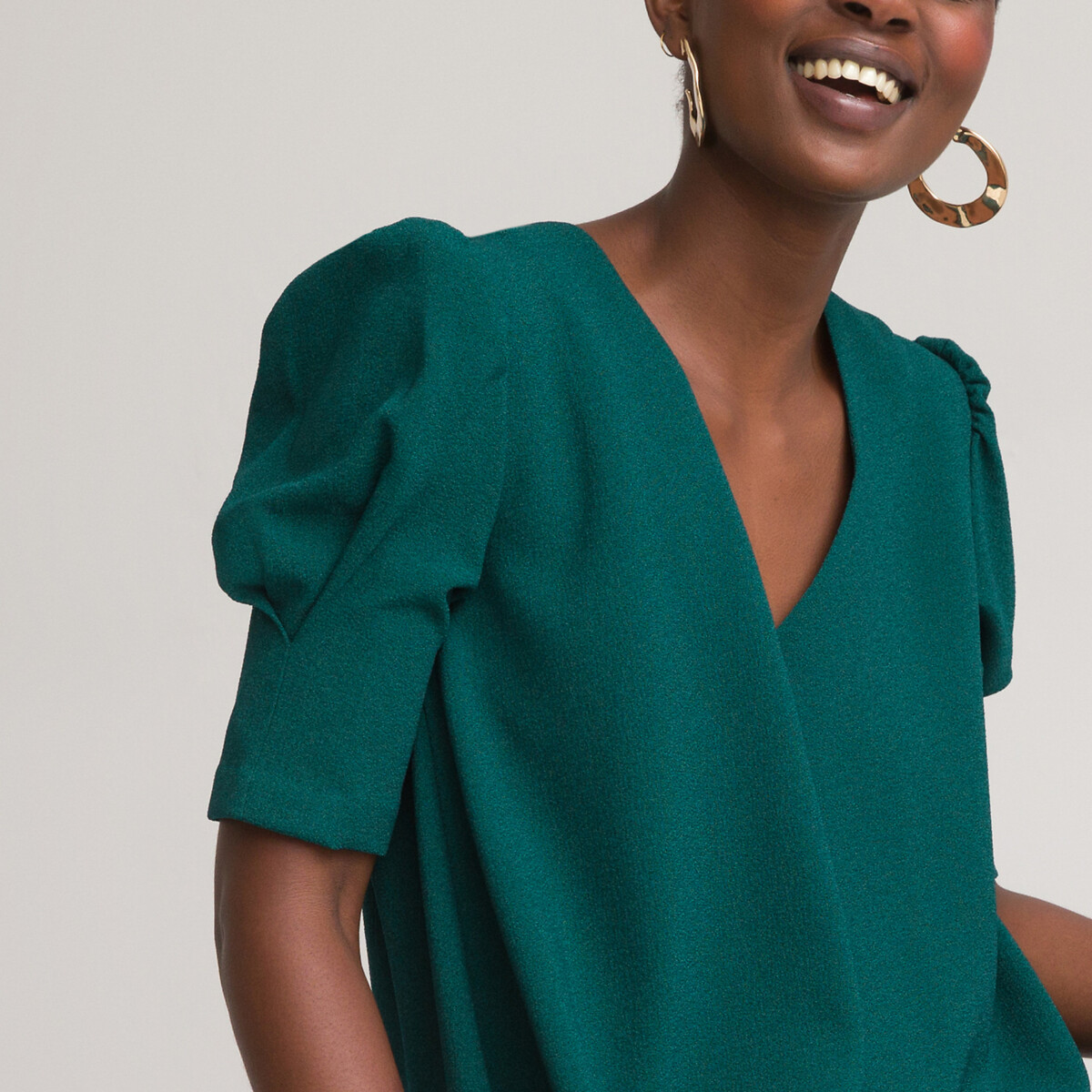 Платье-футляр LA REDOUTE COLLECTIONS С V-образным вырезом короткие рукава с напуском 44 зеленый, размер 44 - фото 3