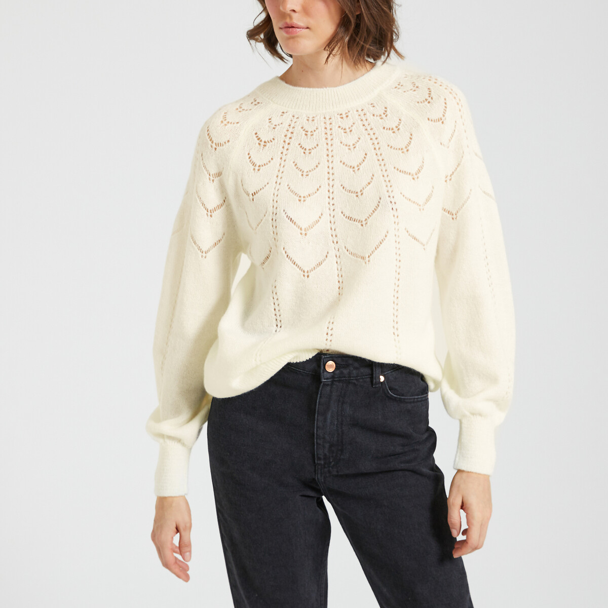 Пуловер короткий из ажурного трикотажа XS белый пуловер с круглым вырезом из ажурного трикотажа xs бежевый