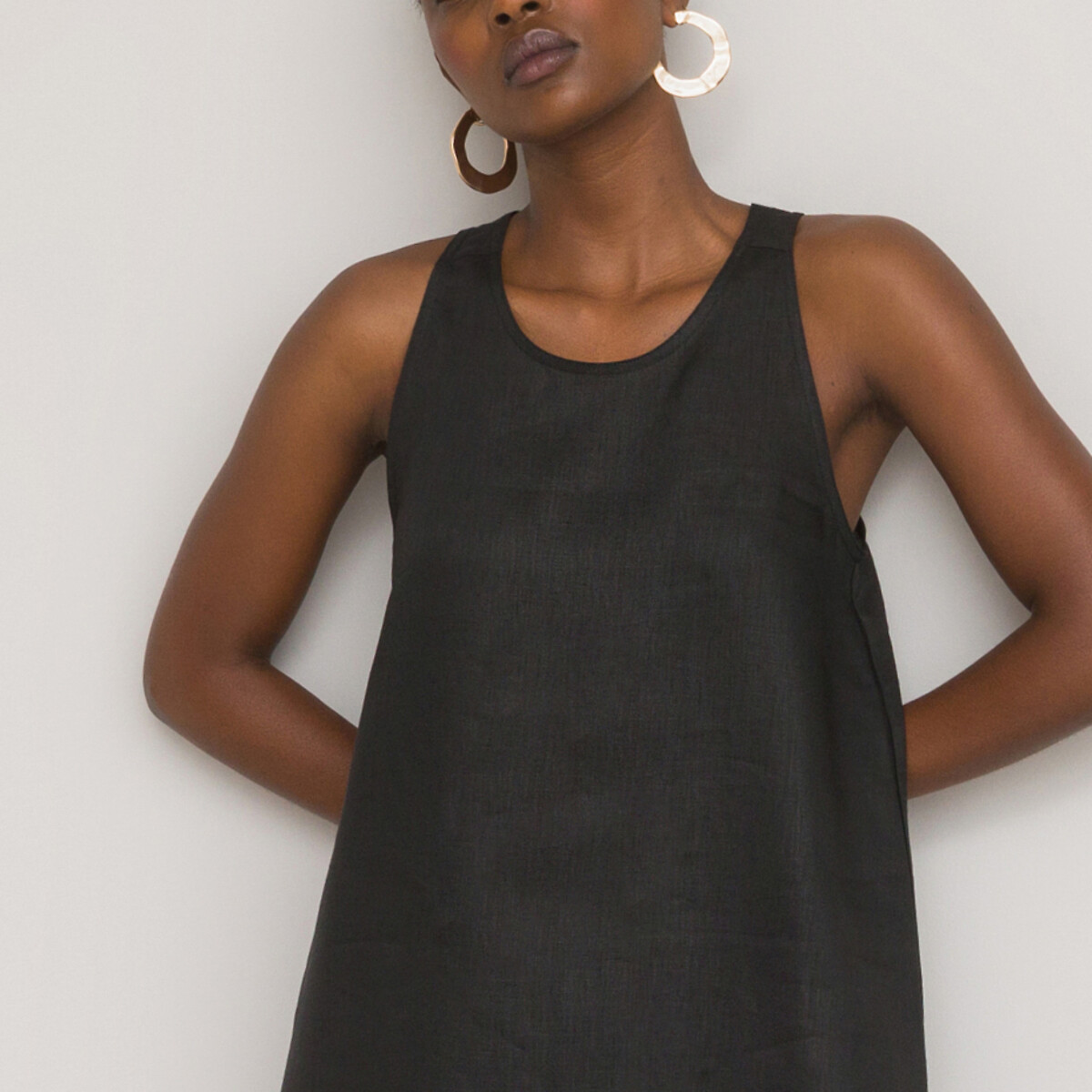 Платье LA REDOUTE COLLECTIONS Из льна короткое расклешенное с круглым вырезом без рукавов 52 черный, размер 52 - фото 3