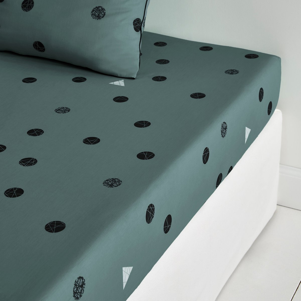 

Натяжная простыня LaRedoute, Розовый, Из перкали Bellvik 180 x 200 см розовый