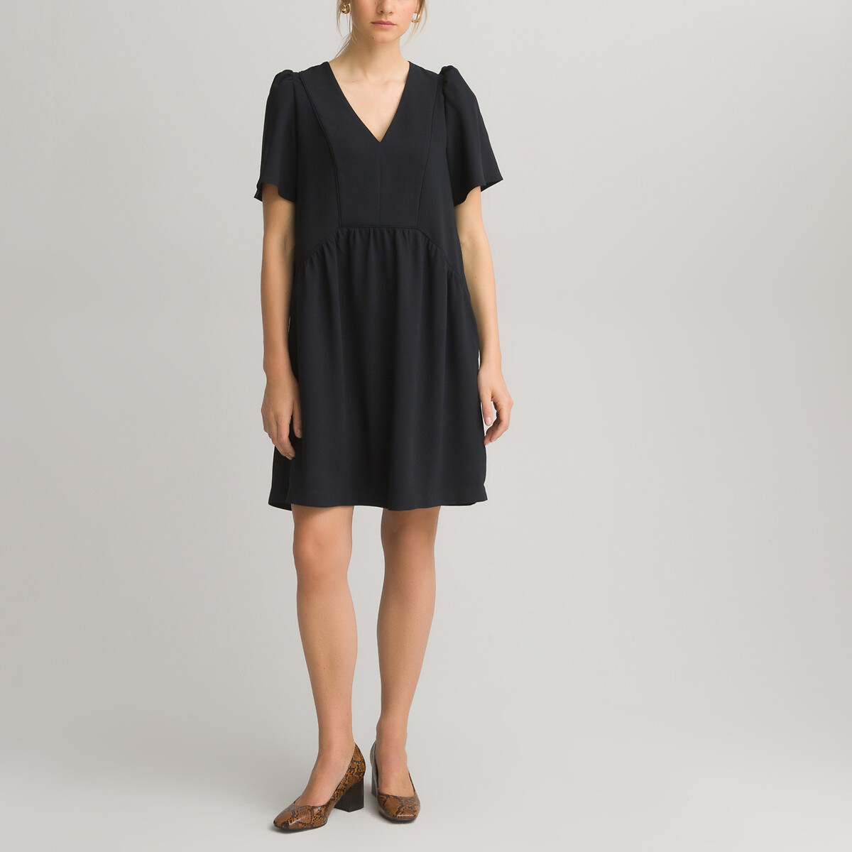 Платье LaRedoute Расклешенное с V-образным вырезом и короткими рукавами 40 черный, размер 40 - фото 2