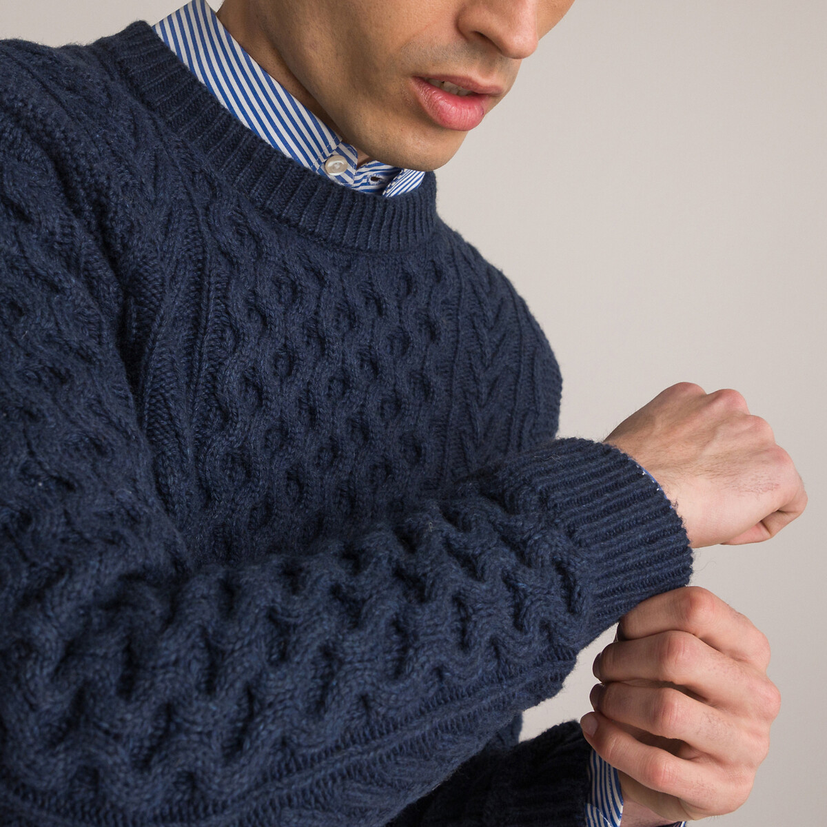 Пуловер С круглым вырезом из трикотажа с узором косы L синий