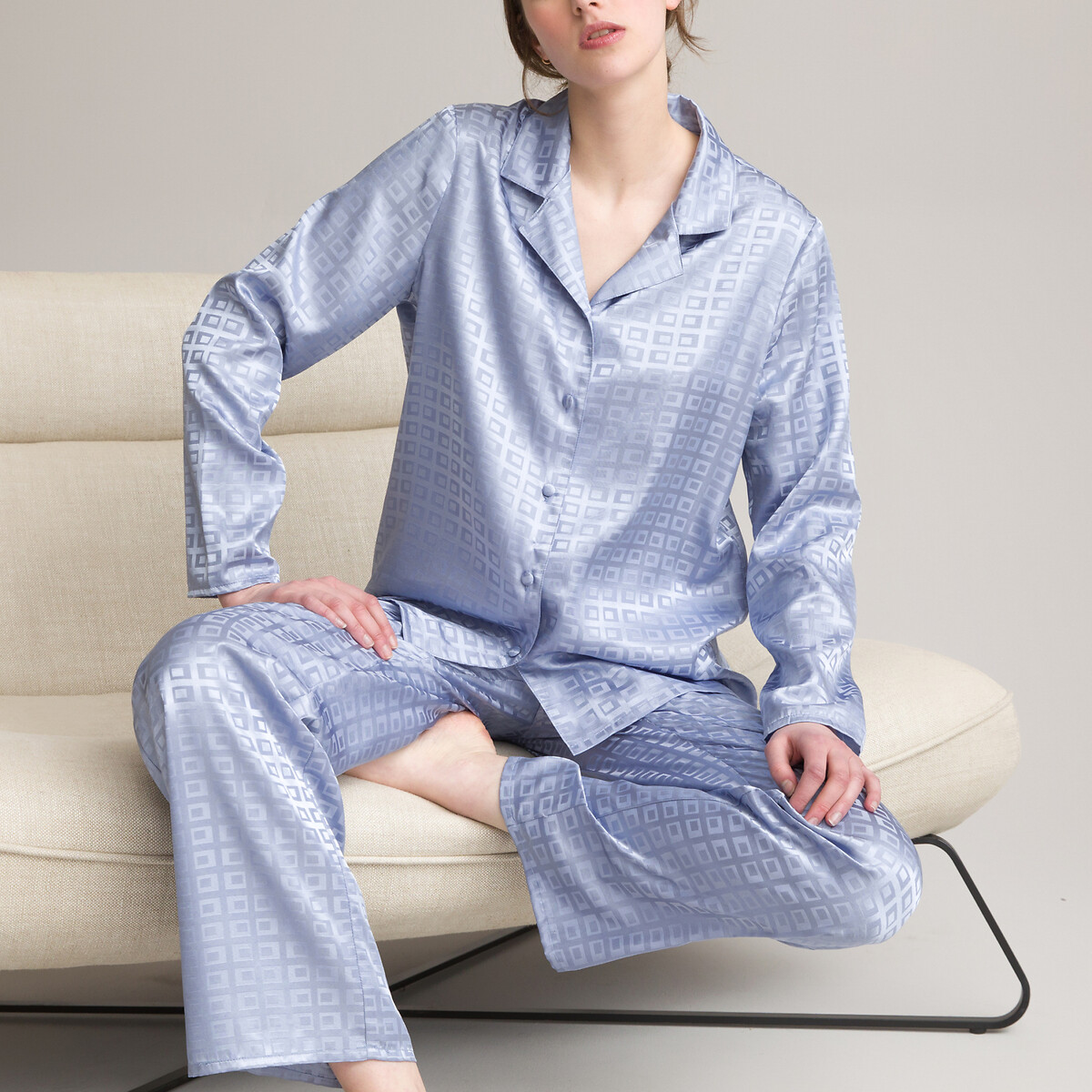 Пижама с длинными рукавами из сатинового жаккарда  40 (FR) - 46 (RUS) серый
