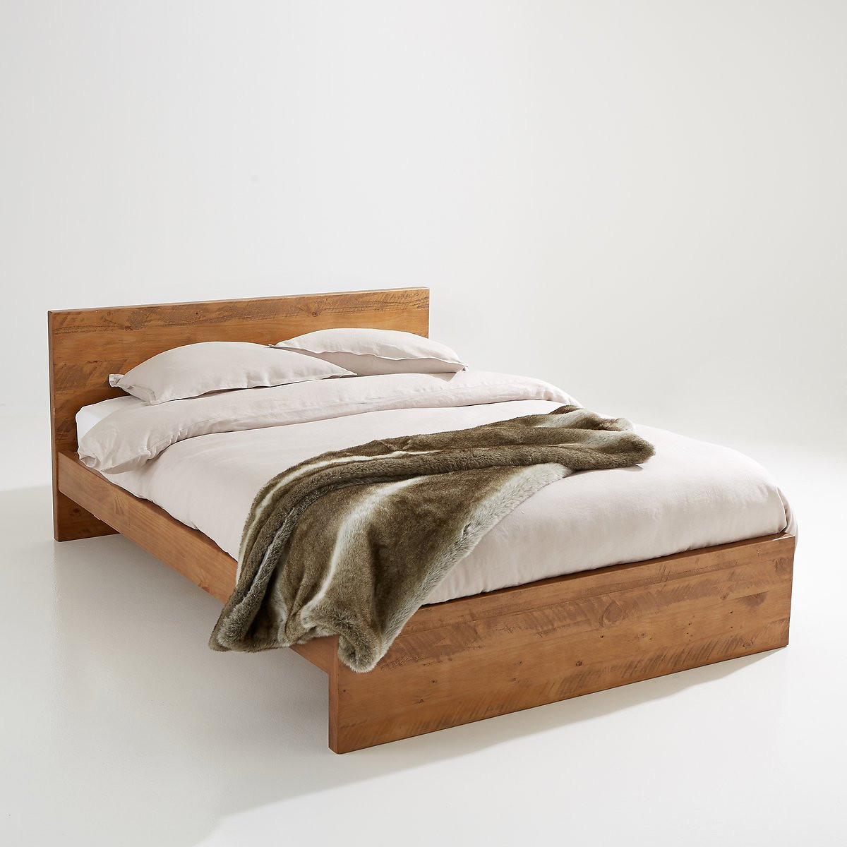 Кровать La Redoute Из массива сосны Lunja 160 x 200 см бежевый, размер 160 x 200 см - фото 1