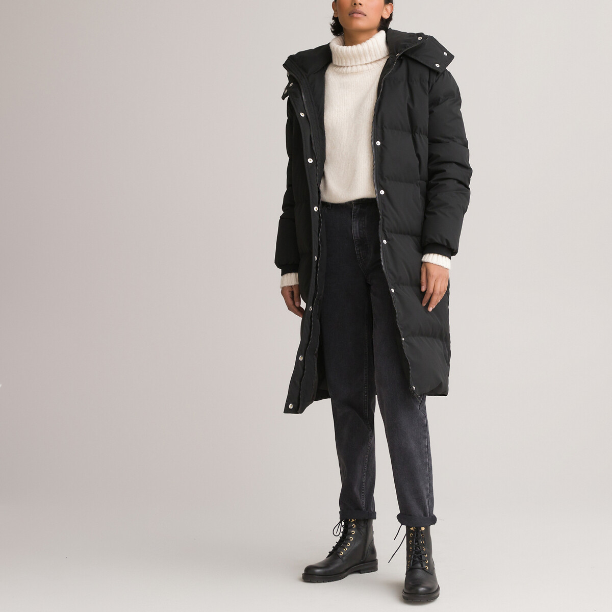 Куртка LaRedoute Стеганая длинная со съемным капюшоном 36 (FR) - 42 (RUS) черный, размер 36 (FR) - 42 (RUS)