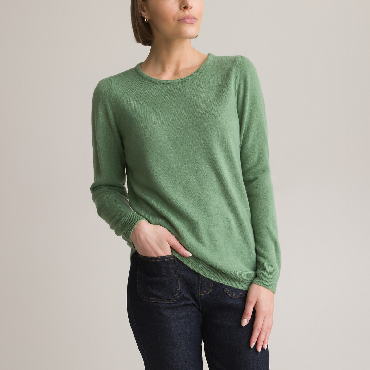 Пуловер с круглым вырезом из тонкого трикотажа 42/44 (FR) - 48/50 (RUS) зеленый
