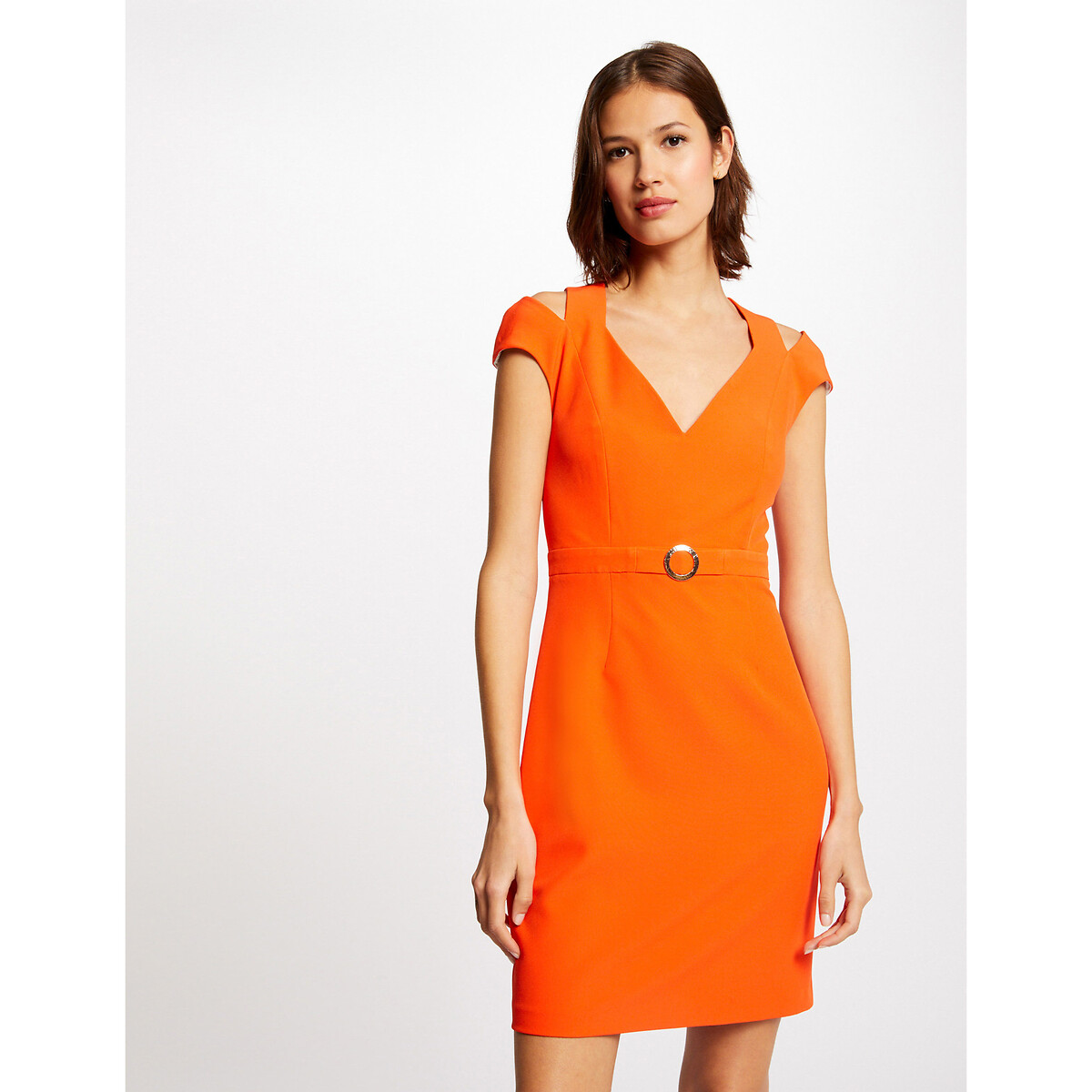 Платье Короткое приталенное V-образный вырез без рукавов 44 оранжевый