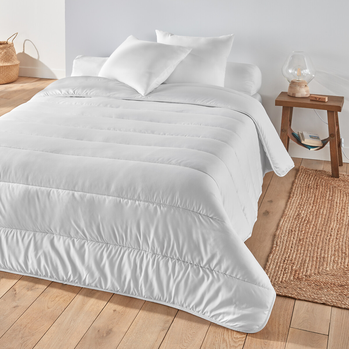 Одеяло Синтетическое легкое 175 гм 100 полиэстер 75 x 120 см белый