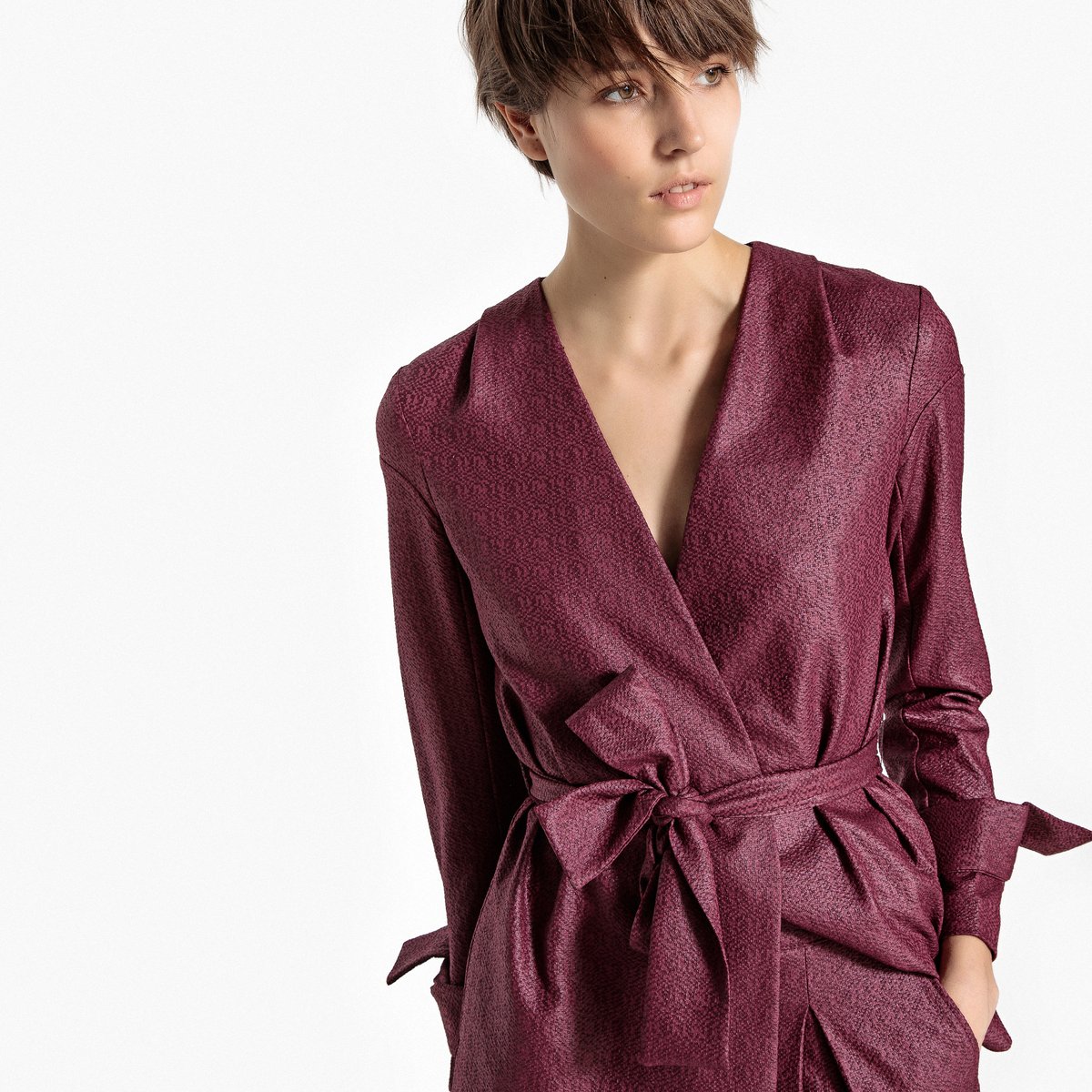 

Куртка La Redoute, Красный, С ремнем 44 (FR) - 50 (RUS) красный