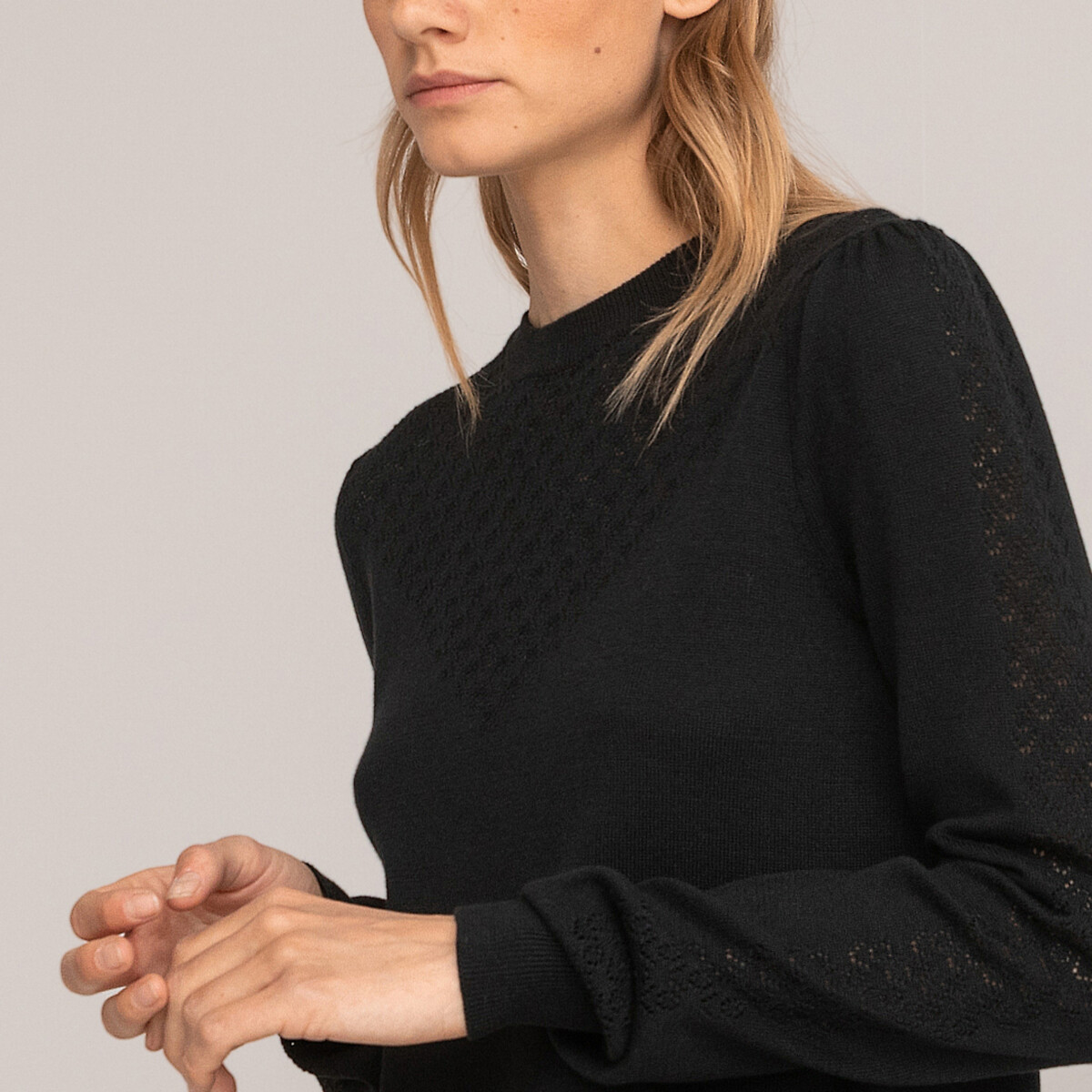 Пуловер с круглым вырезом из трикотажа пуантель S черный пуловер с круглым вырезом из трикотажа xs черный