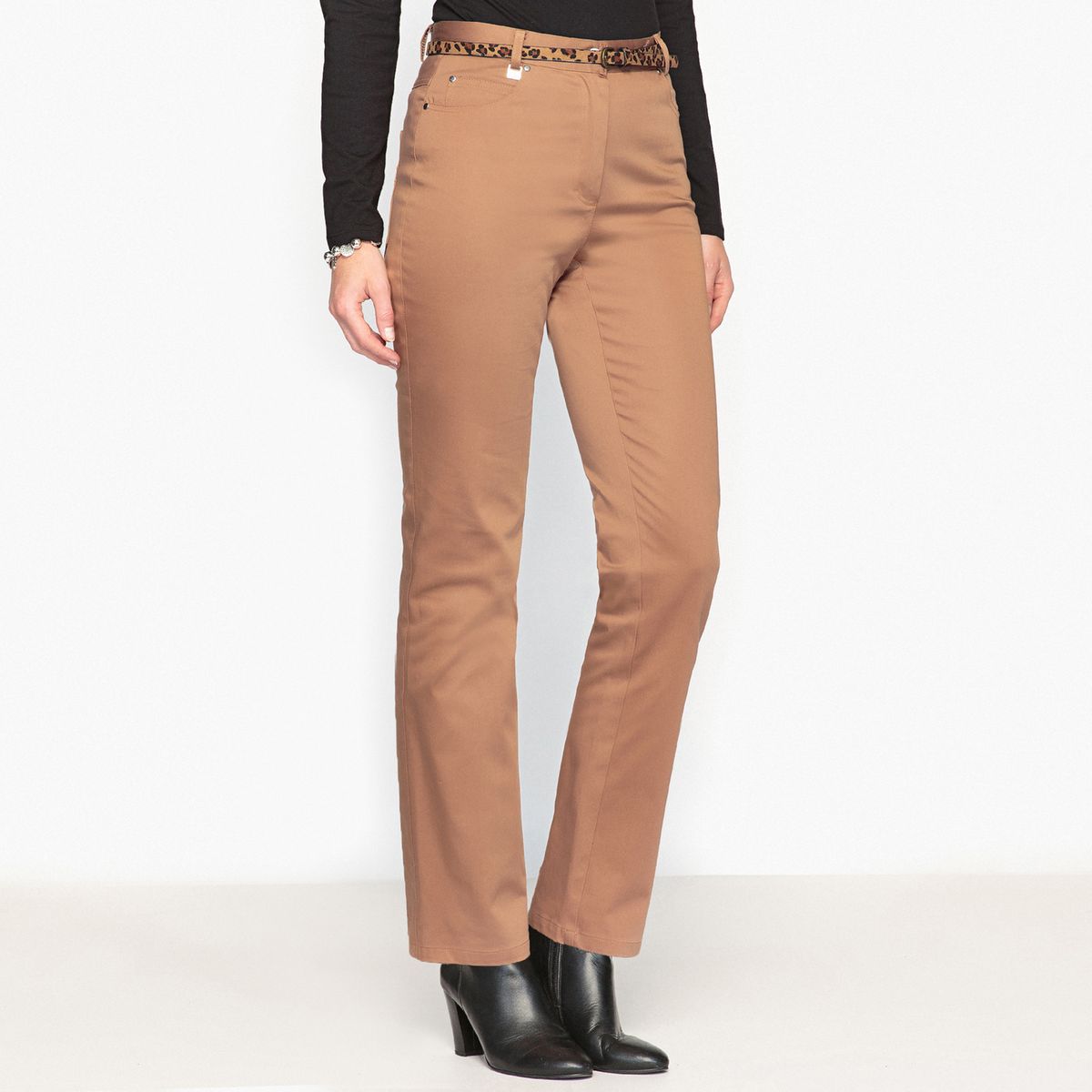 Pantalon droit, taille descendue