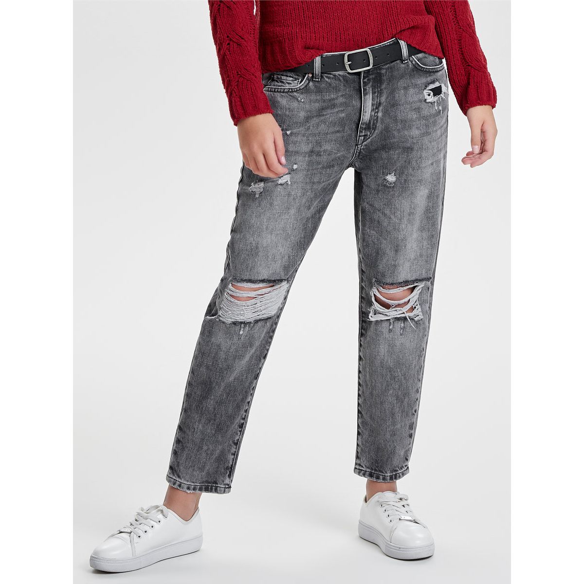 Jean boyfriend Tonni destroy