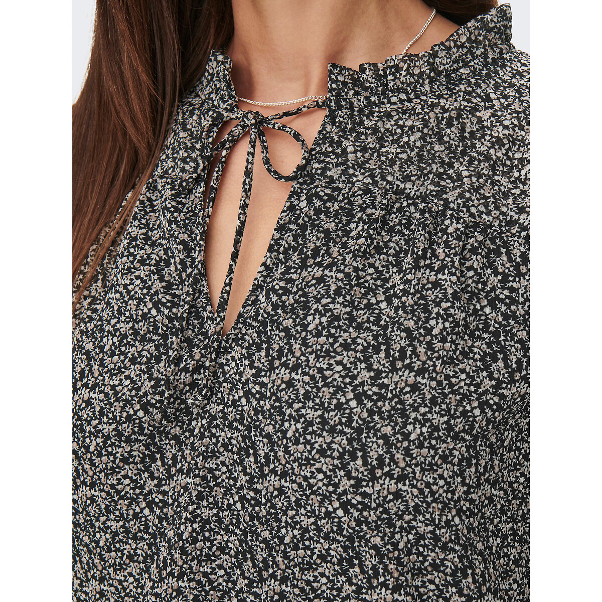 Блузка ONLY Блузка Струящаяся с рисунком и V-образным вырезом L черный, размер L - фото 5