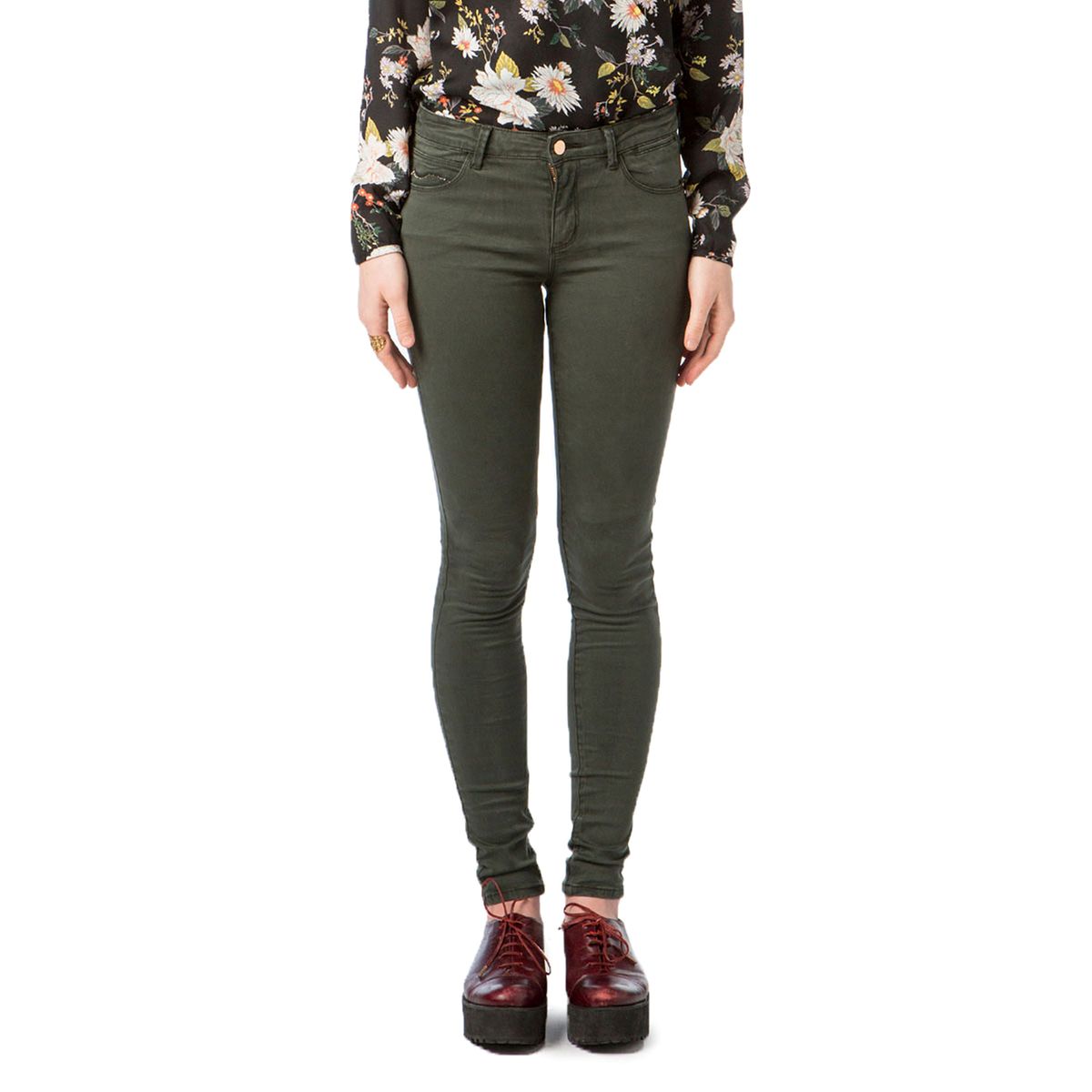 Pantalon slim, cigarette