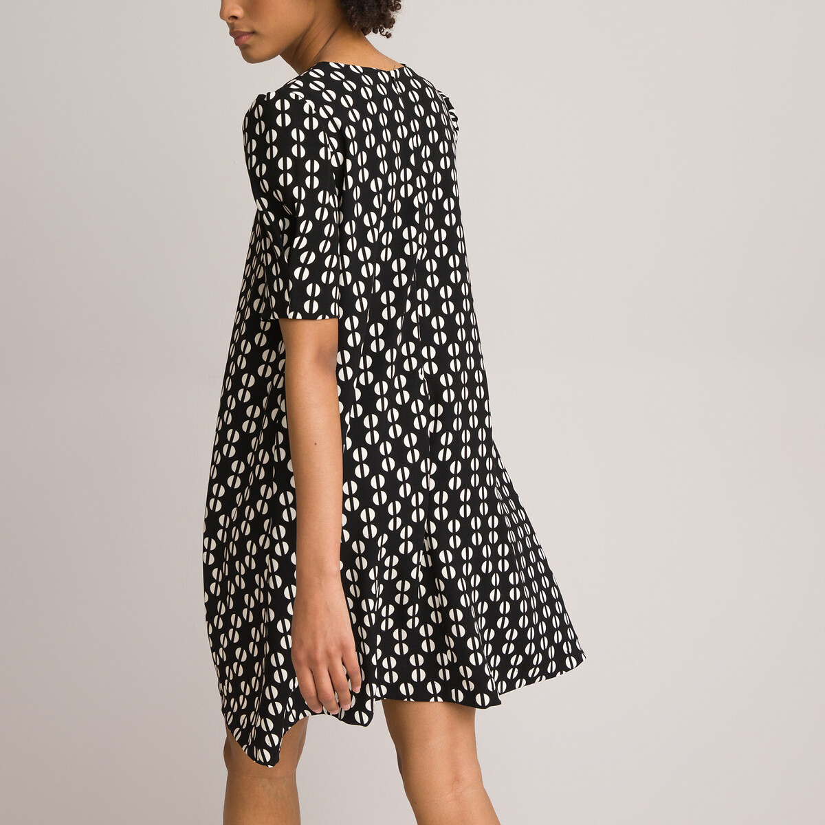 Платье LA REDOUTE COLLECTIONS Платье Свободного покроя с V-образным вырезом с графическим принтом 56 черный, размер 56 - фото 4