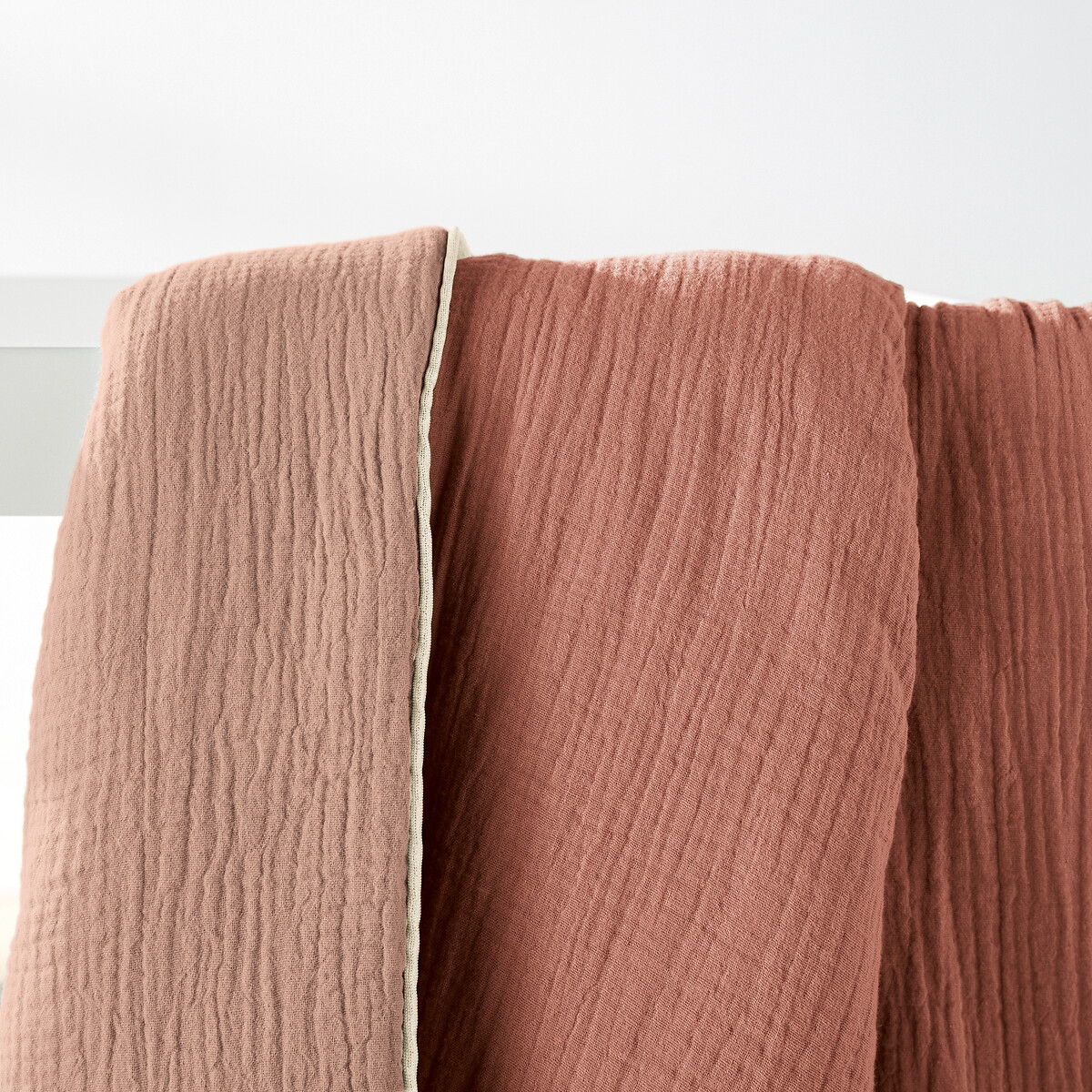 Одеяло Двухцветное детское из газовой хлопчатобумажной ткани Kumla 120 x 70 см розовый LaRedoute, размер 120 x 70 см - фото 2