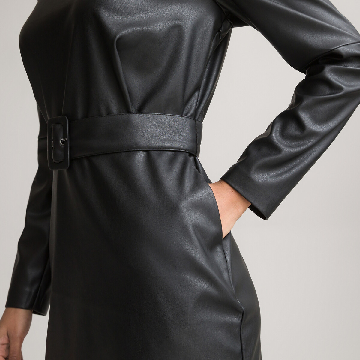 Платье LA REDOUTE COLLECTIONS С круглым вырезом и длинными рукавами из искусственной кожи 52 черный, размер 52 - фото 3